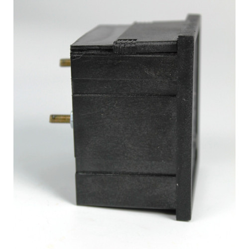 STRUMENTO DA PANNELLO 500V AC