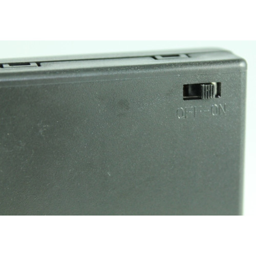 CONTENITORE PORTAPILE PER 4 PILE STILO AA-UM3-LR6 CON INTERRUTTORE