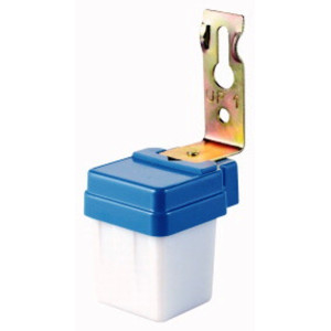 INTERRUTTORE CREPUSCOLARE 220V 6A