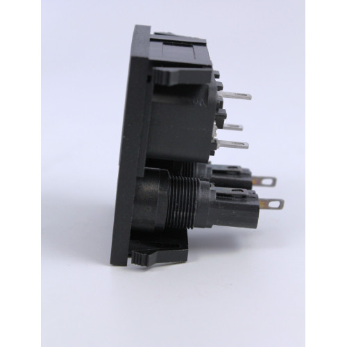 Spina Tripolare da Pannello VDE C14 con Due Portafusibili