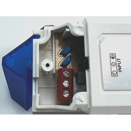 Alimentatore 12V 5A per LED