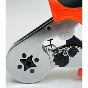 Pinza per Terminali a Bussola con sezioni da 0,25 a 6mm² - AWG23-10 2